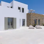 Golden Bay Luxury And Apart-hotel Chrisi Akti (Paros)