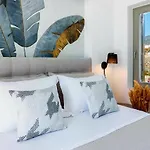 Apart-hotel Golden Bay Luxury And Chrisi Akti (Paros)