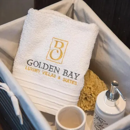 Golden Bay Luxury And 公寓式酒店 4*