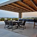 Golden Bay Luxury And Chrisi Akti (Paros)