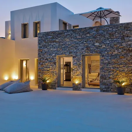 Golden Bay Luxury And 4* Chrisi Akti (Paros)