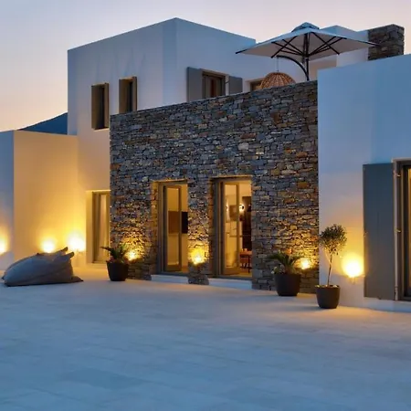 Ξενοδοχείο με διαμερίσματα Golden Bay Luxury And