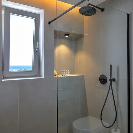 Golden Bay Luxury And Χρυσή Ακτή