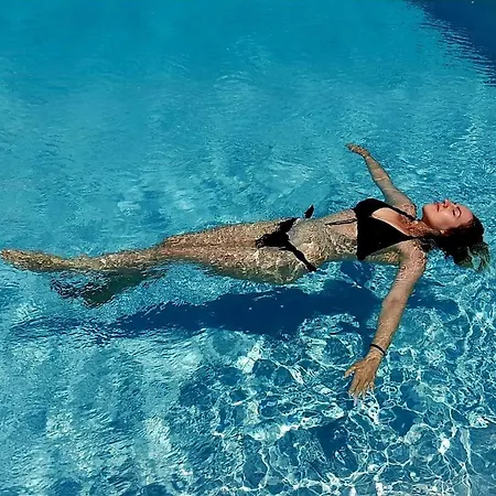 Golden Bay Luxury And 4*