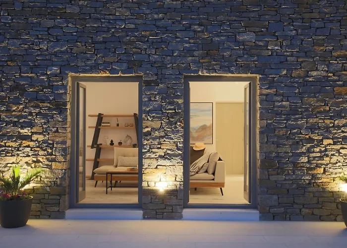 Golden Bay Luxury And Aparthotel