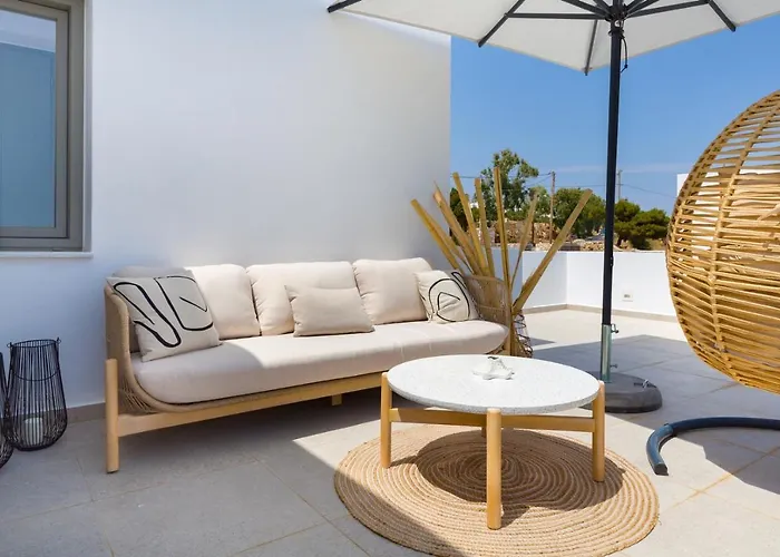 Lejlighedshotel Golden Bay Luxury And Chrisi Akti (Paros)