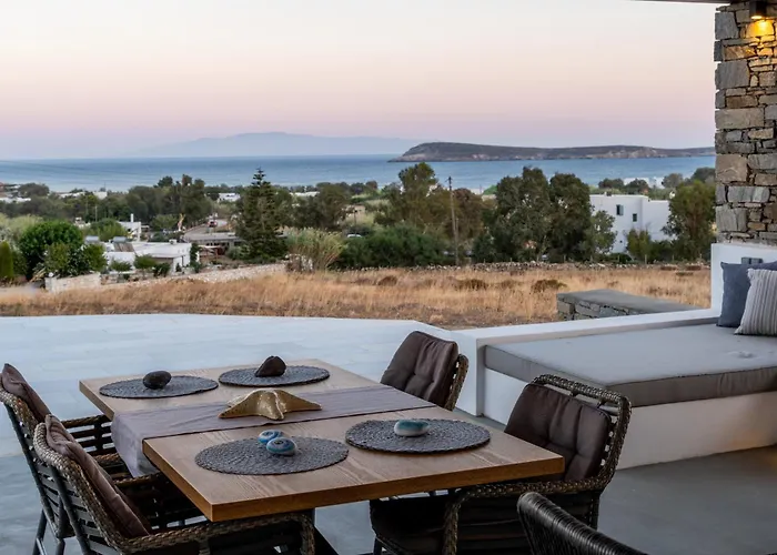 Aparthotel Golden Bay Luxury And 4*