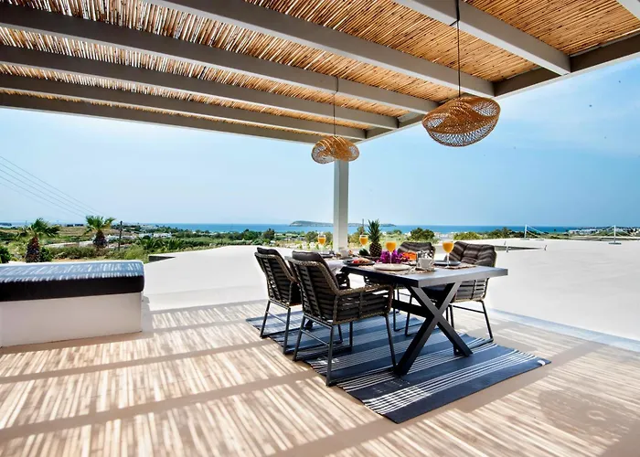 Golden Bay Luxury And Aparthotel