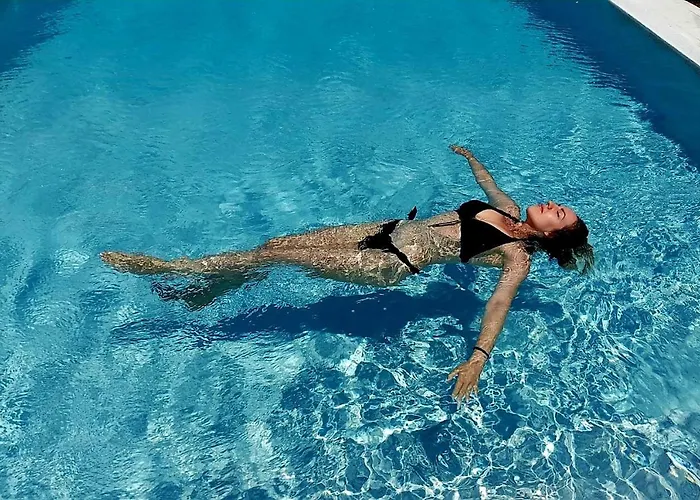 Golden Bay Luxury And 4*